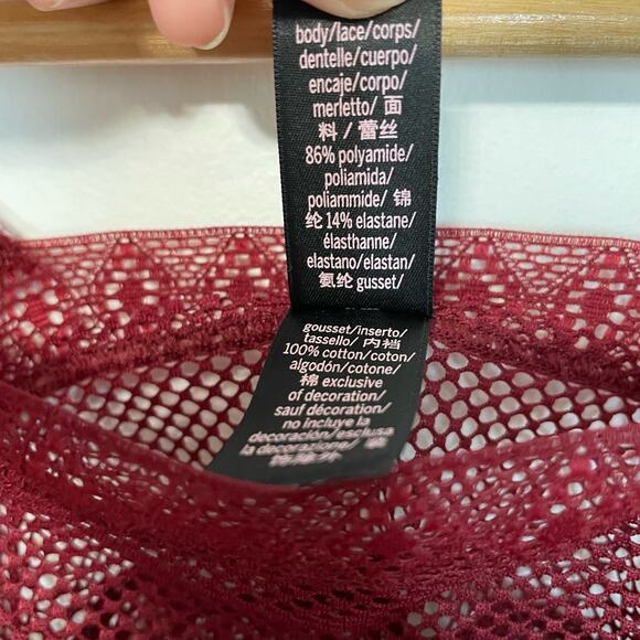 Victoria's Secret Red Bodysuit XS Womens Mesh Long Sleeve Sexy Lingerie - Picture 8 of 8